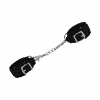 Schmale Fesseln mit Karabinerhaken